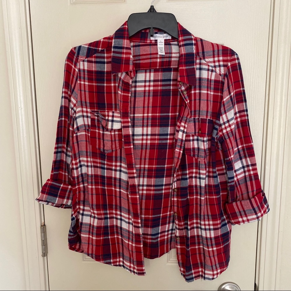 Long sleeved flannel - size L